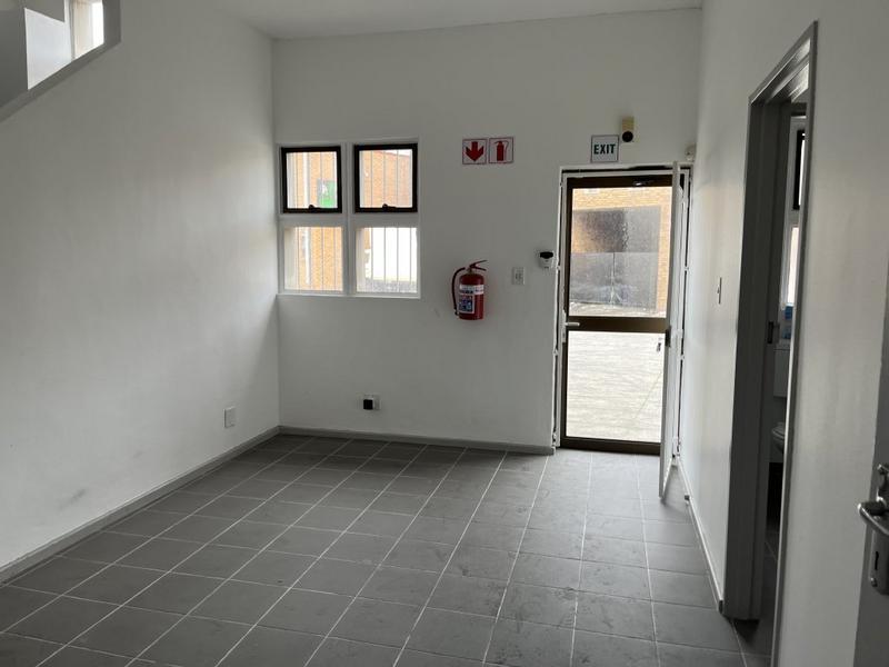 To Let commercial Property for Rent in Montague Gardens Western Cape